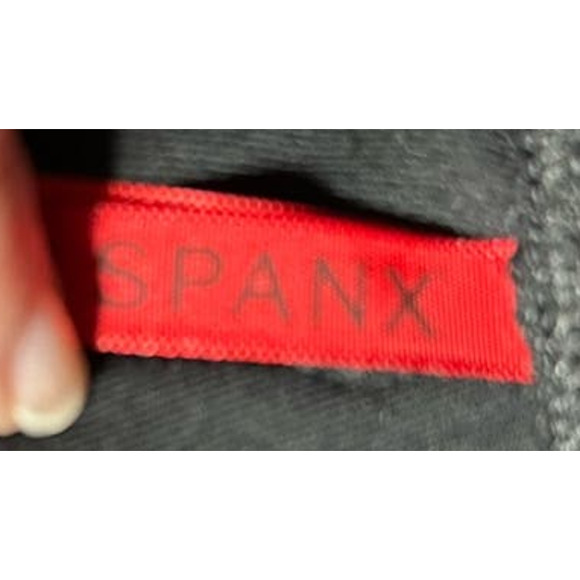 SPANX Black Leggings with Sparkle Knee‎ Insert Size L - Picture 5 of 7